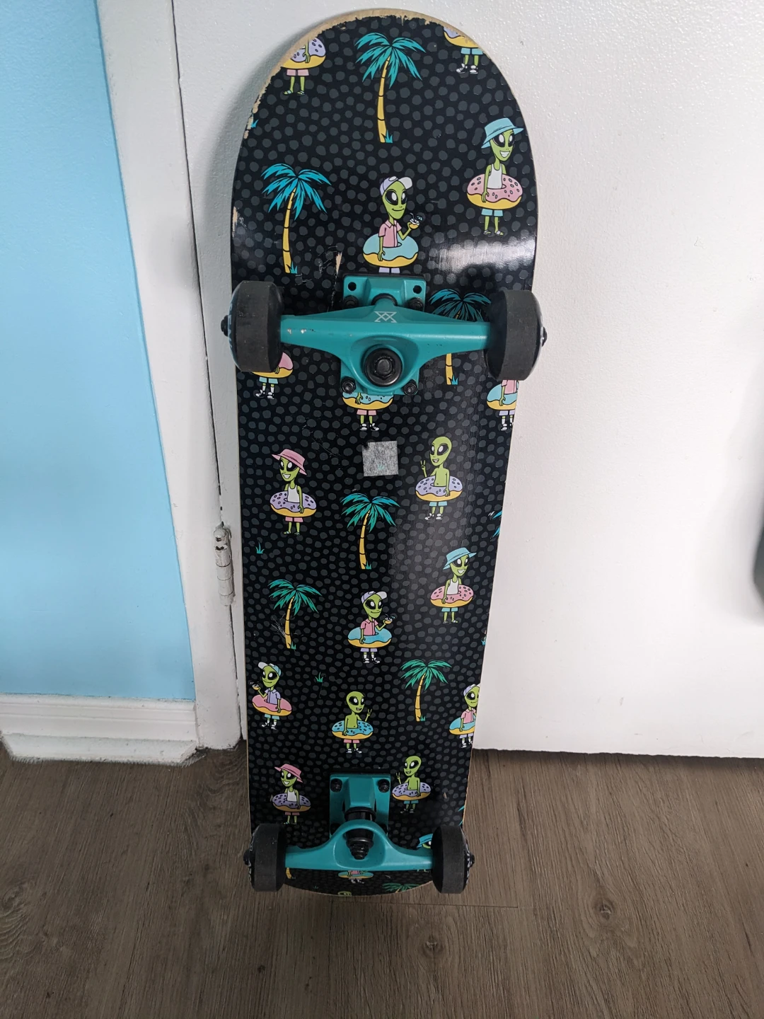 Arsenic Skateboard with Alien Graphic - photo 2