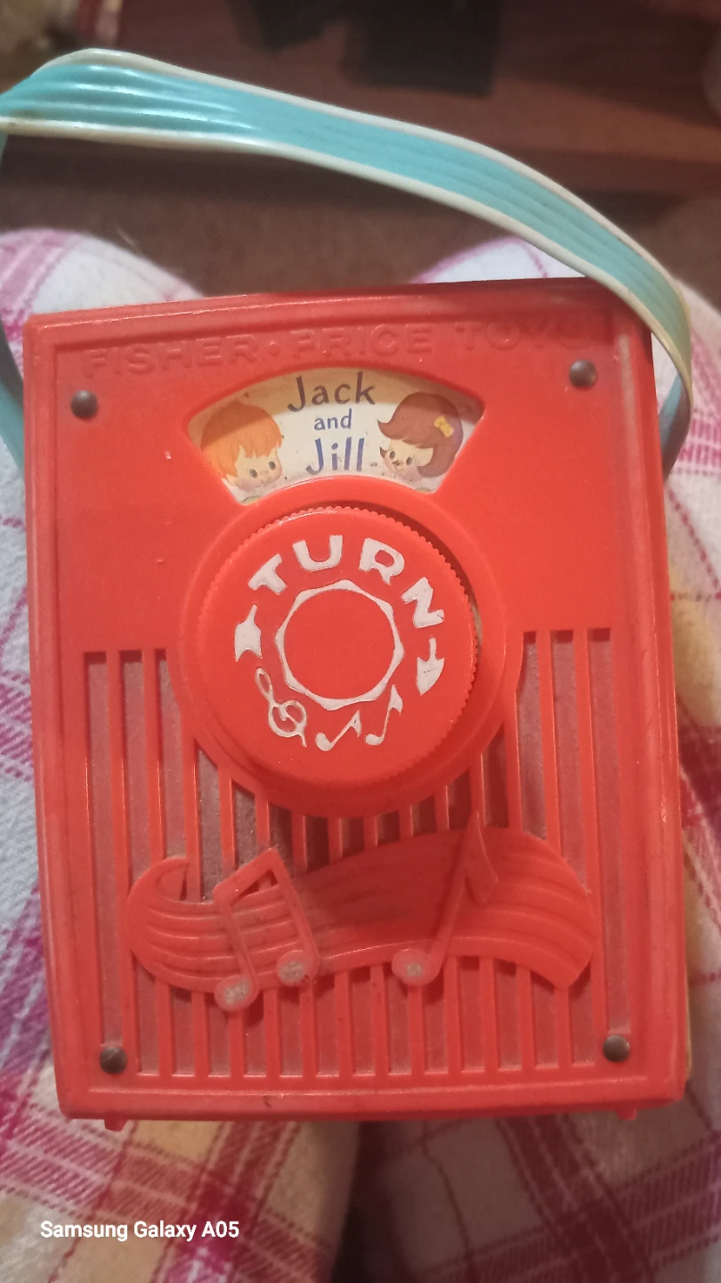 Vintage Fisher-Price Jack and Jill Music Box - photo 2