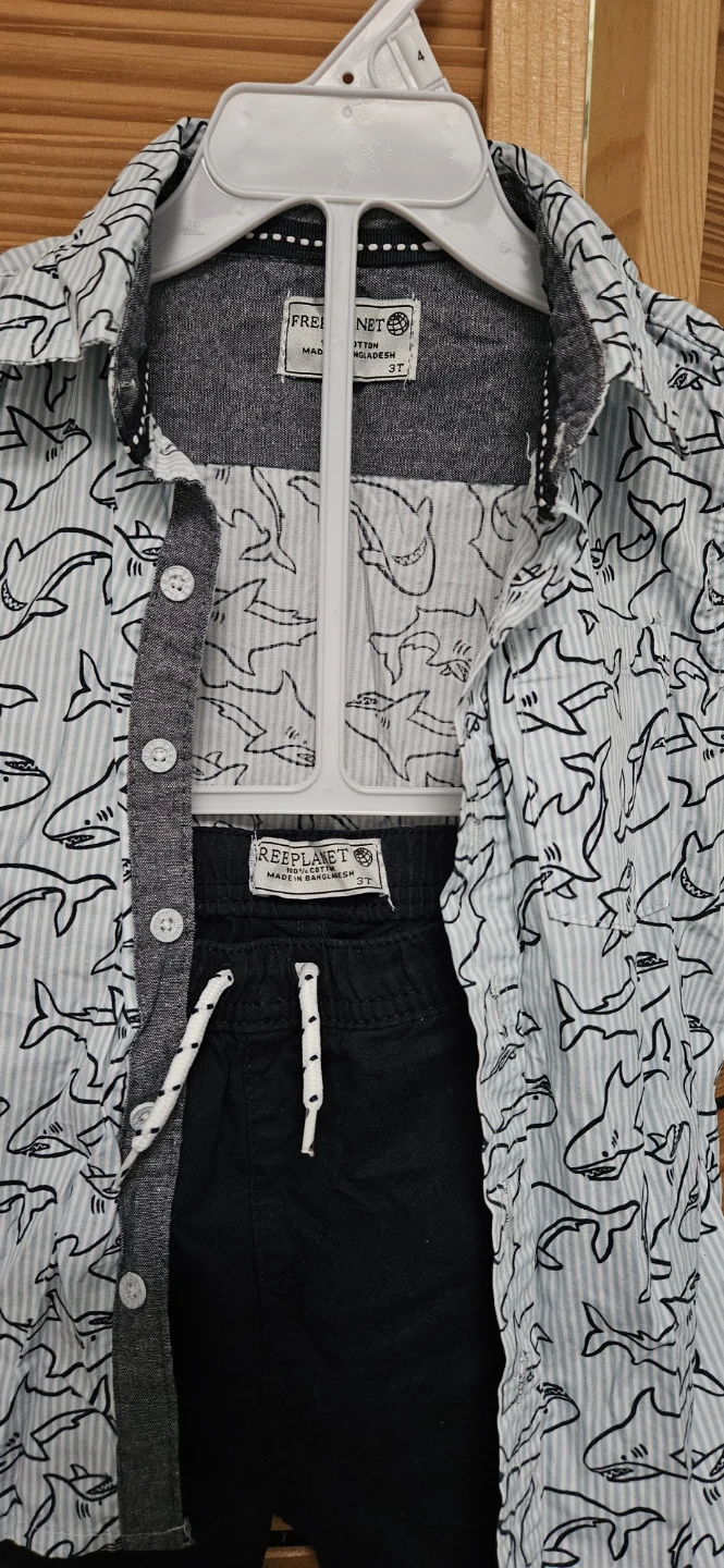 Free Planet Shark Print Shirt and Pants Set 🏈 - photo 2