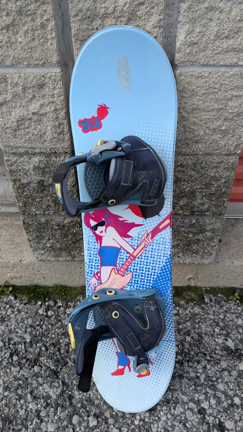 Burton BL3 Snowboard with Bindings