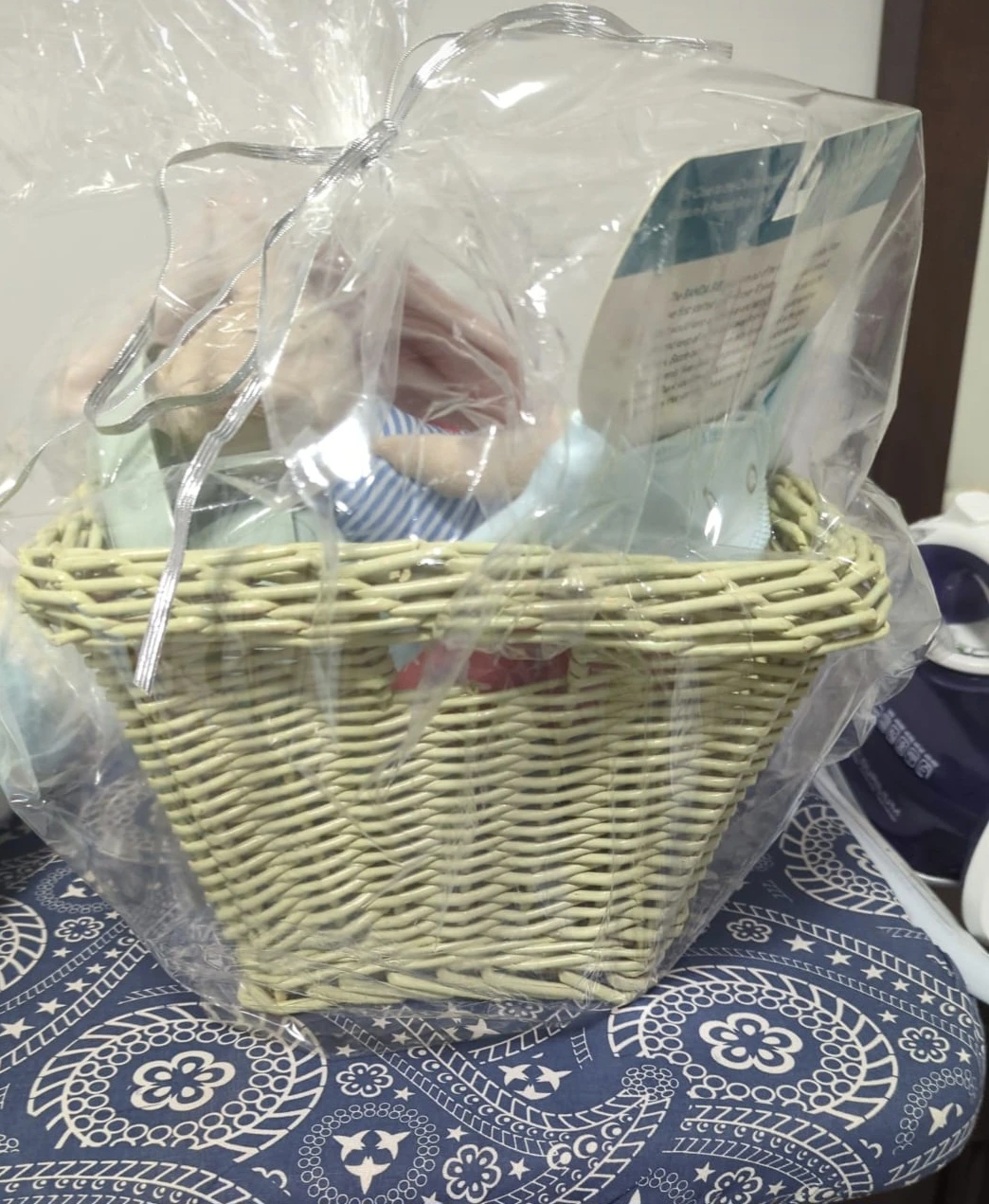 Baby Shower Gift Basket - photo 2