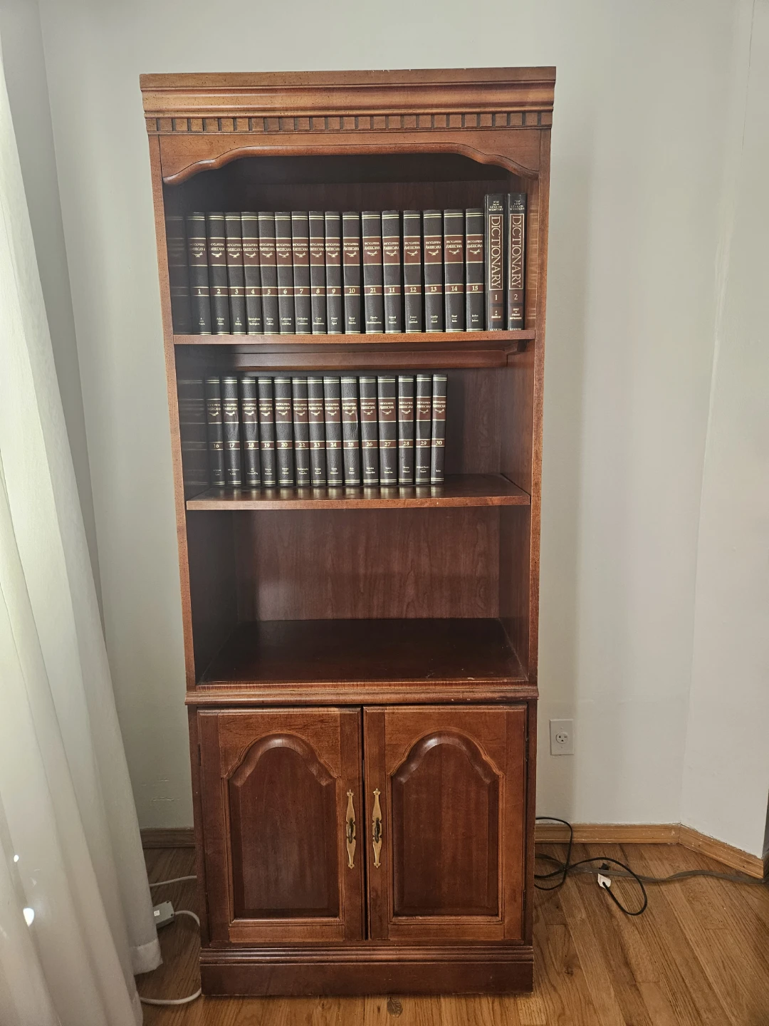 Mahagony/ Cherry wood bookcase