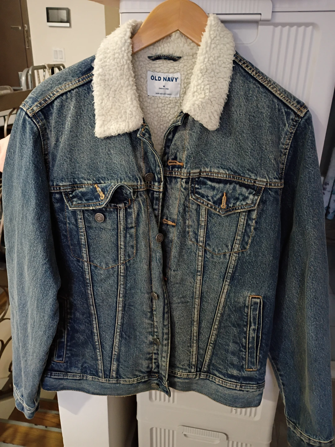 Old Navy Sherpa-Lined Denim Jacket - photo 2
