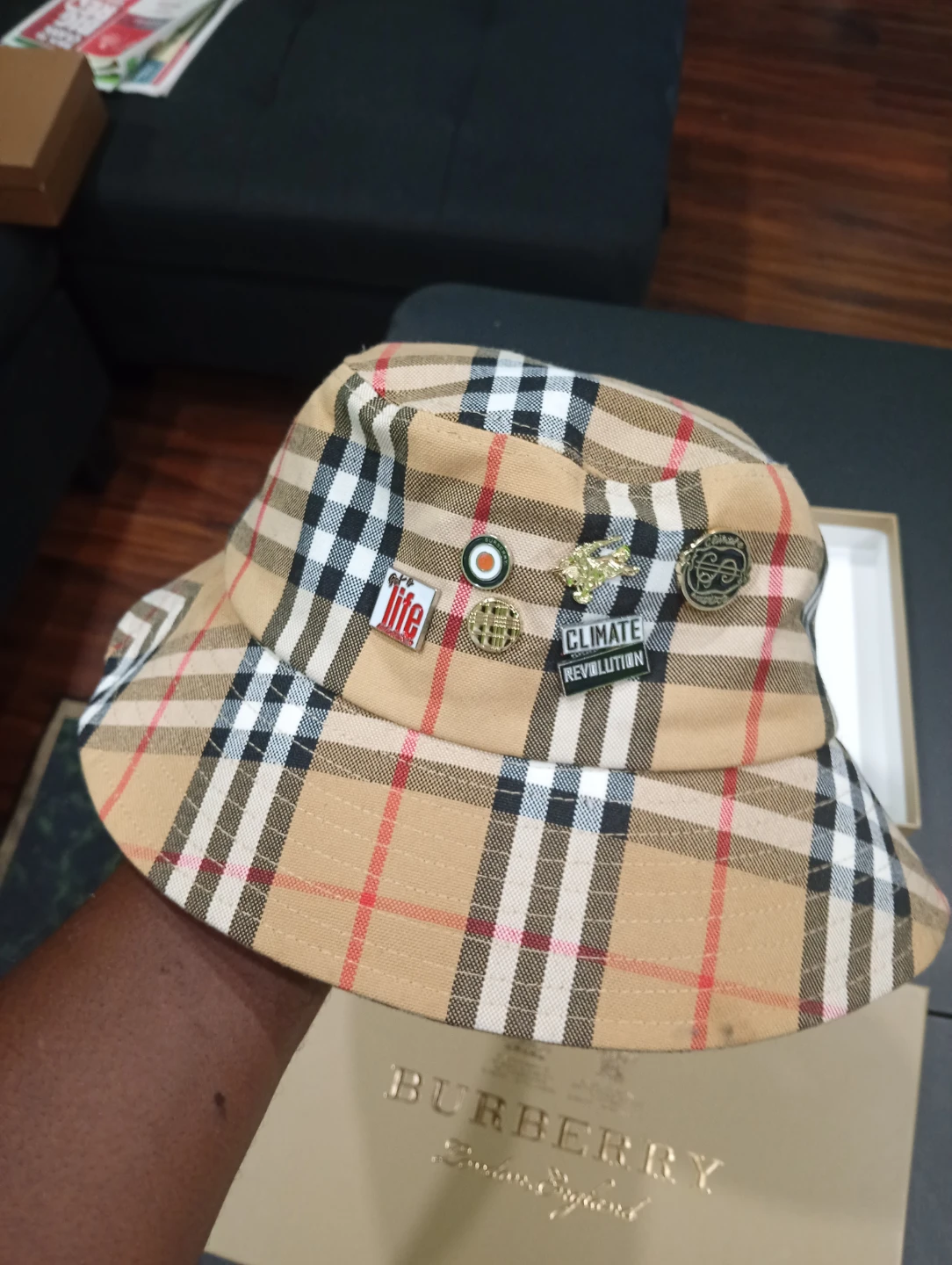 Burberry Vintage Check Bucket Hat unisex ual not you
