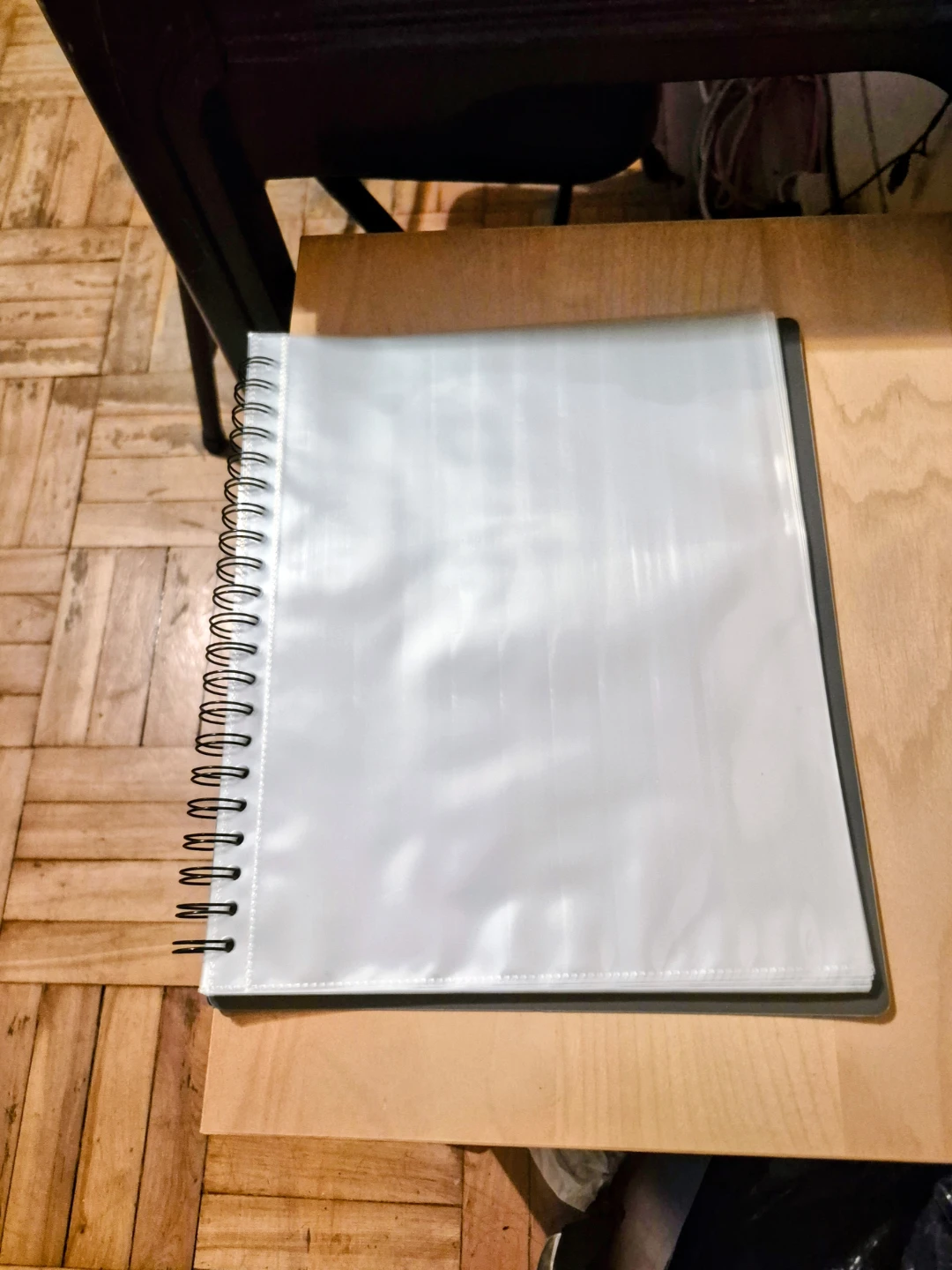 Gray Spiral-Bound Binder with Clear Pockets - photo 2