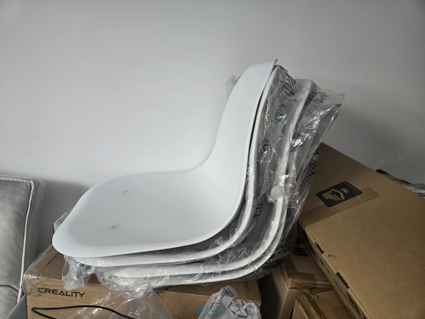 4 x Eames Style Dining Chairs - photo 2