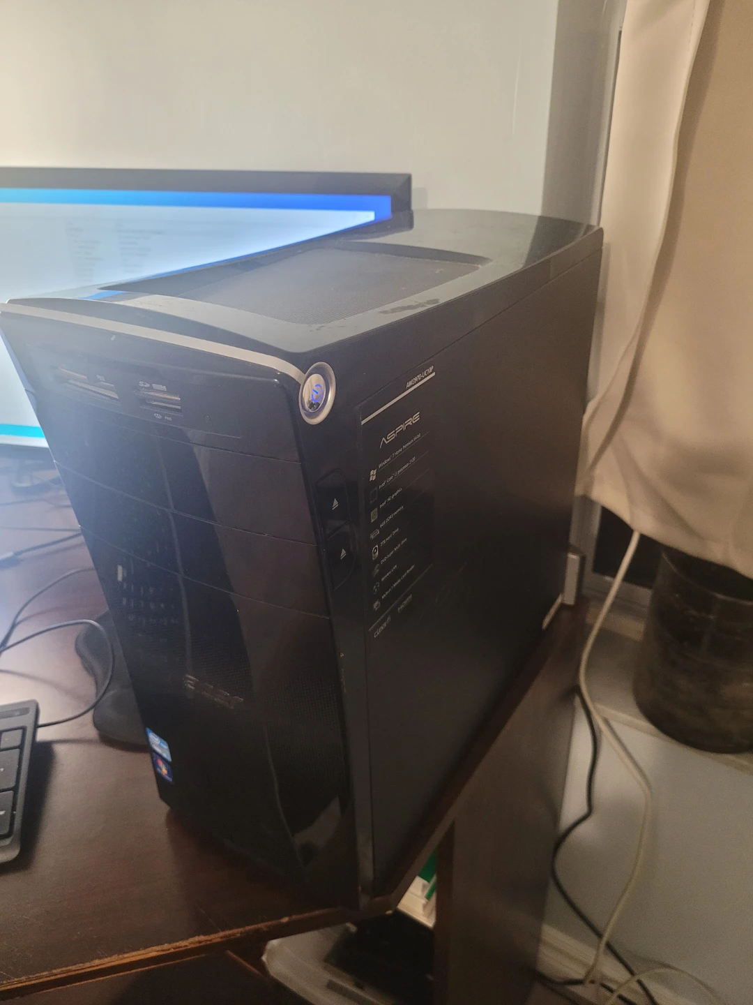 Acer Aspire M3970 Desktop PC