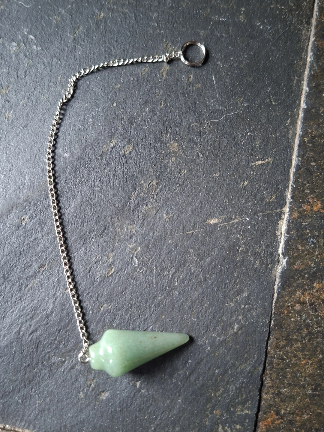 Green Crystal Dowsing Pendulum - photo 2