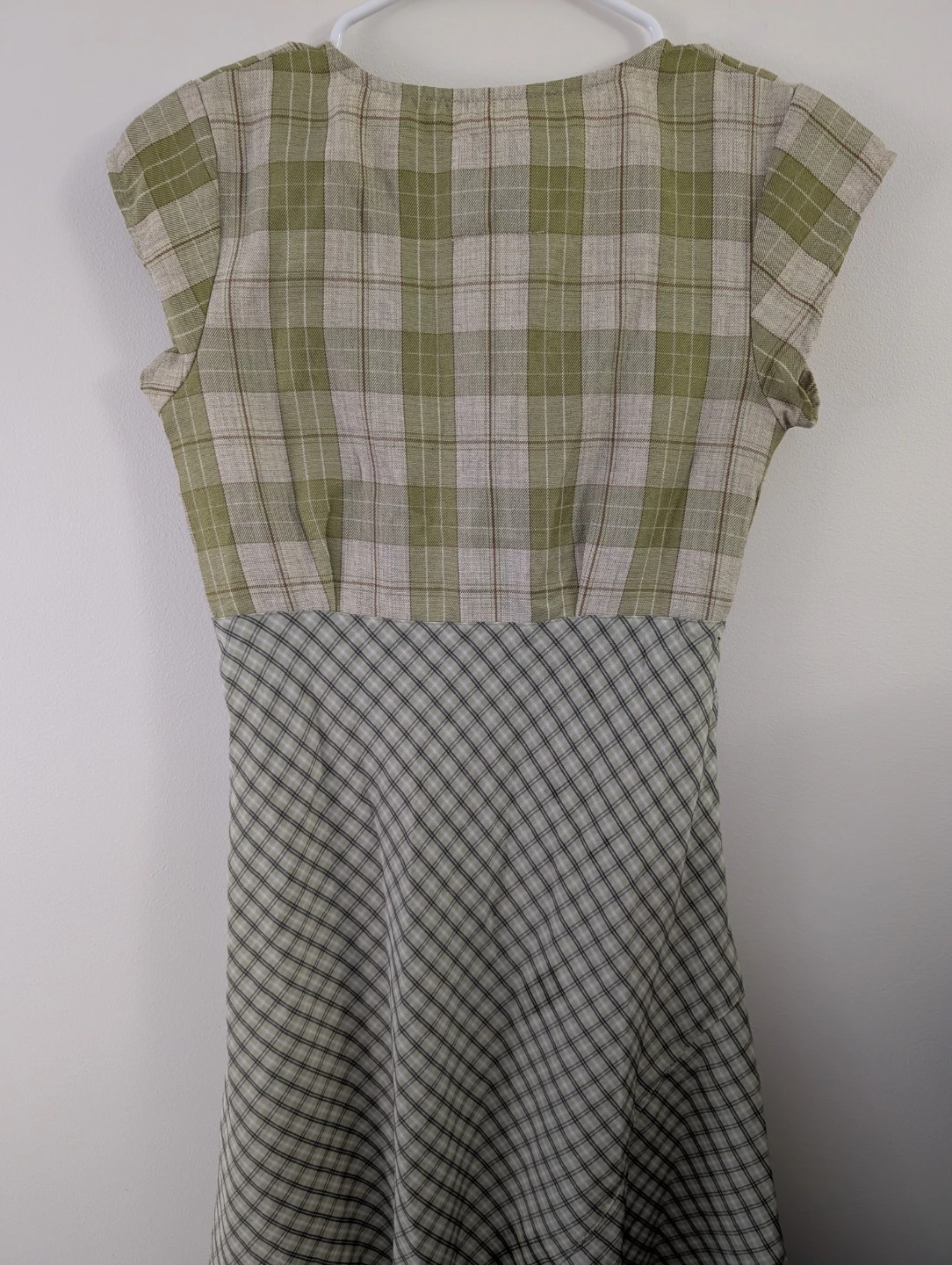 Vintage-Inspired UNIF Thyme Plaid Patchwork Mini Dress - photo 2