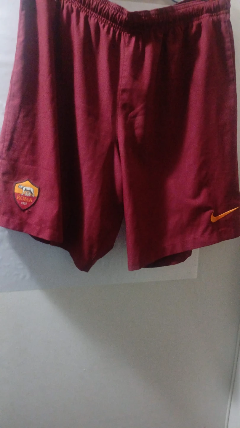Nike AS Roma Soccer Shorts - size XL