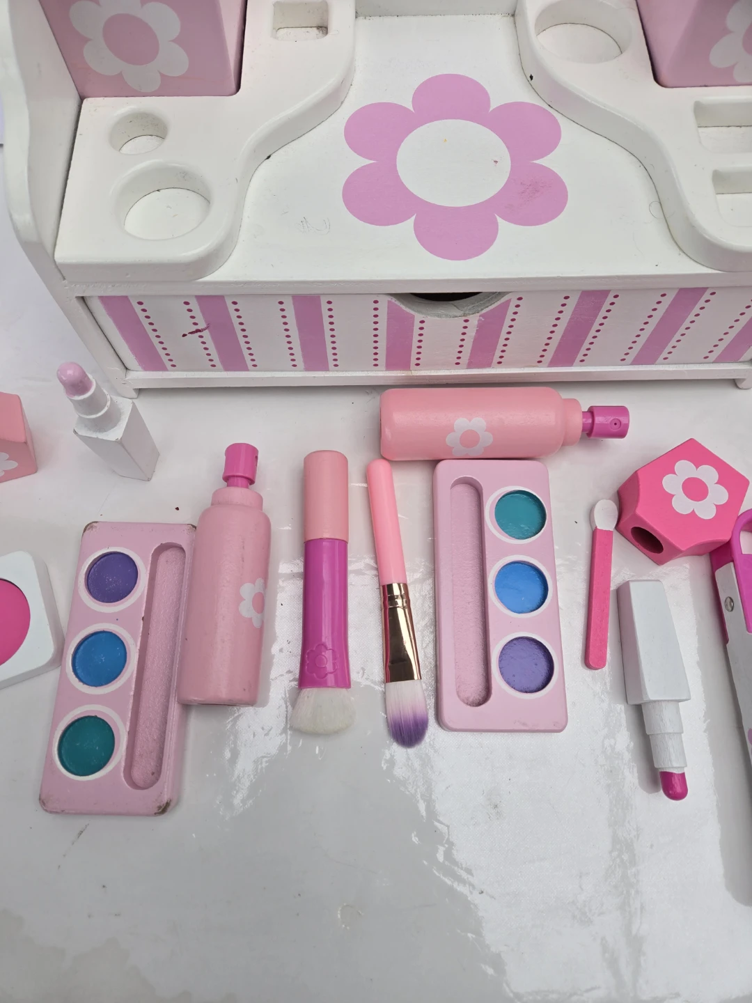 Melissa and doug real wood makeup set - photo 4