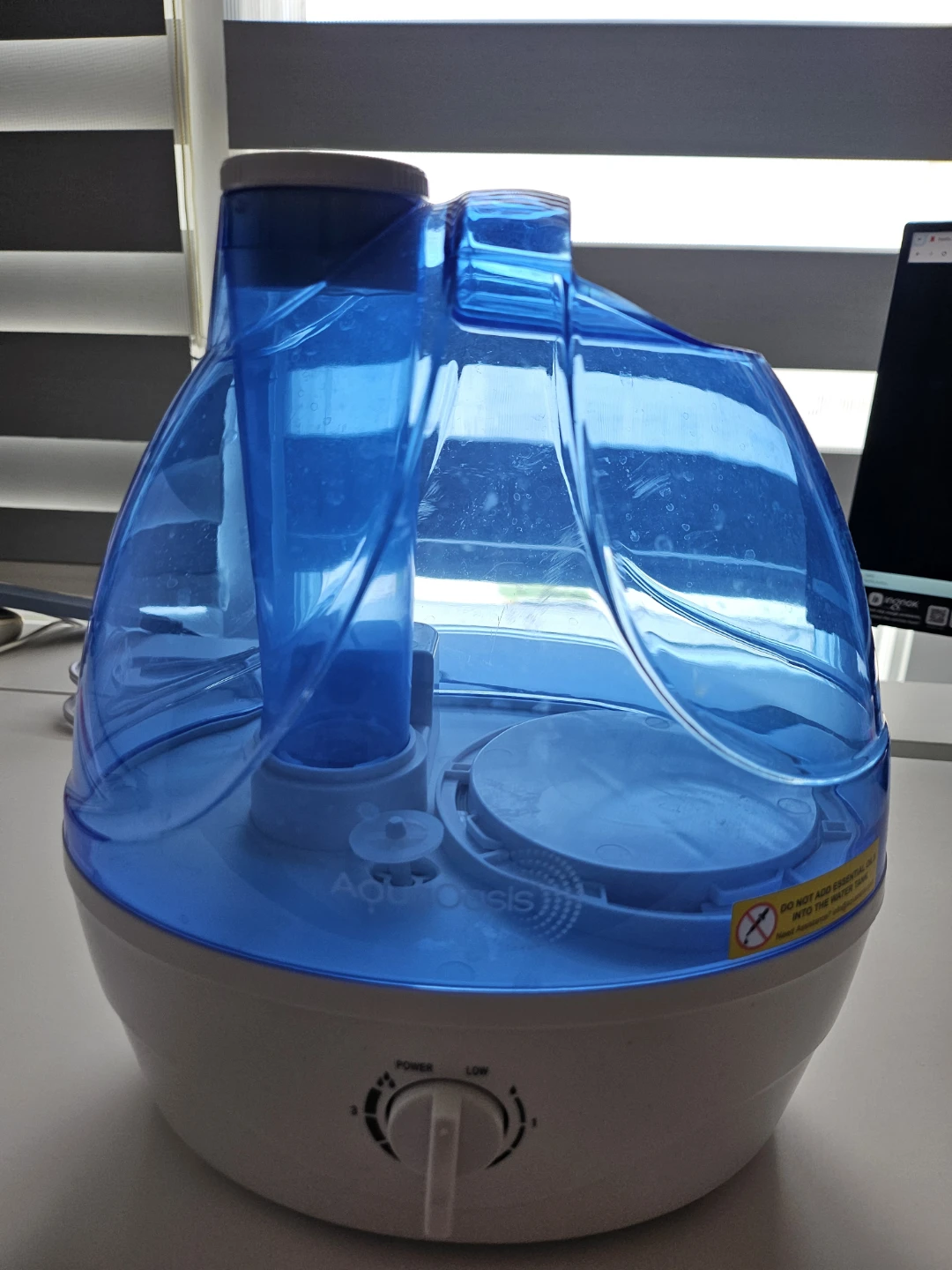 AQUAOASIS Cool Mist Humidifier