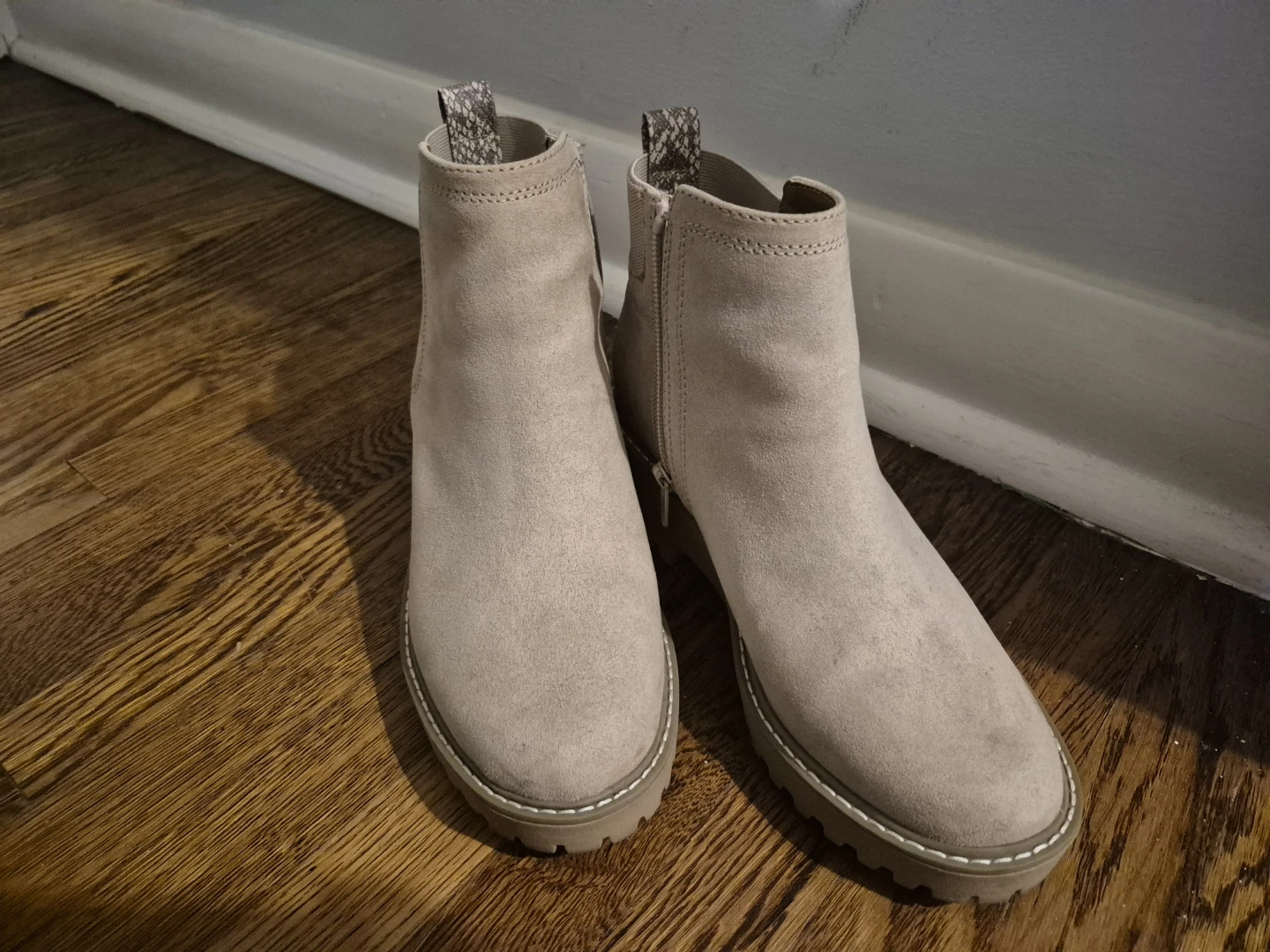 Beige Ankle Boots Size 6 - photo 4
