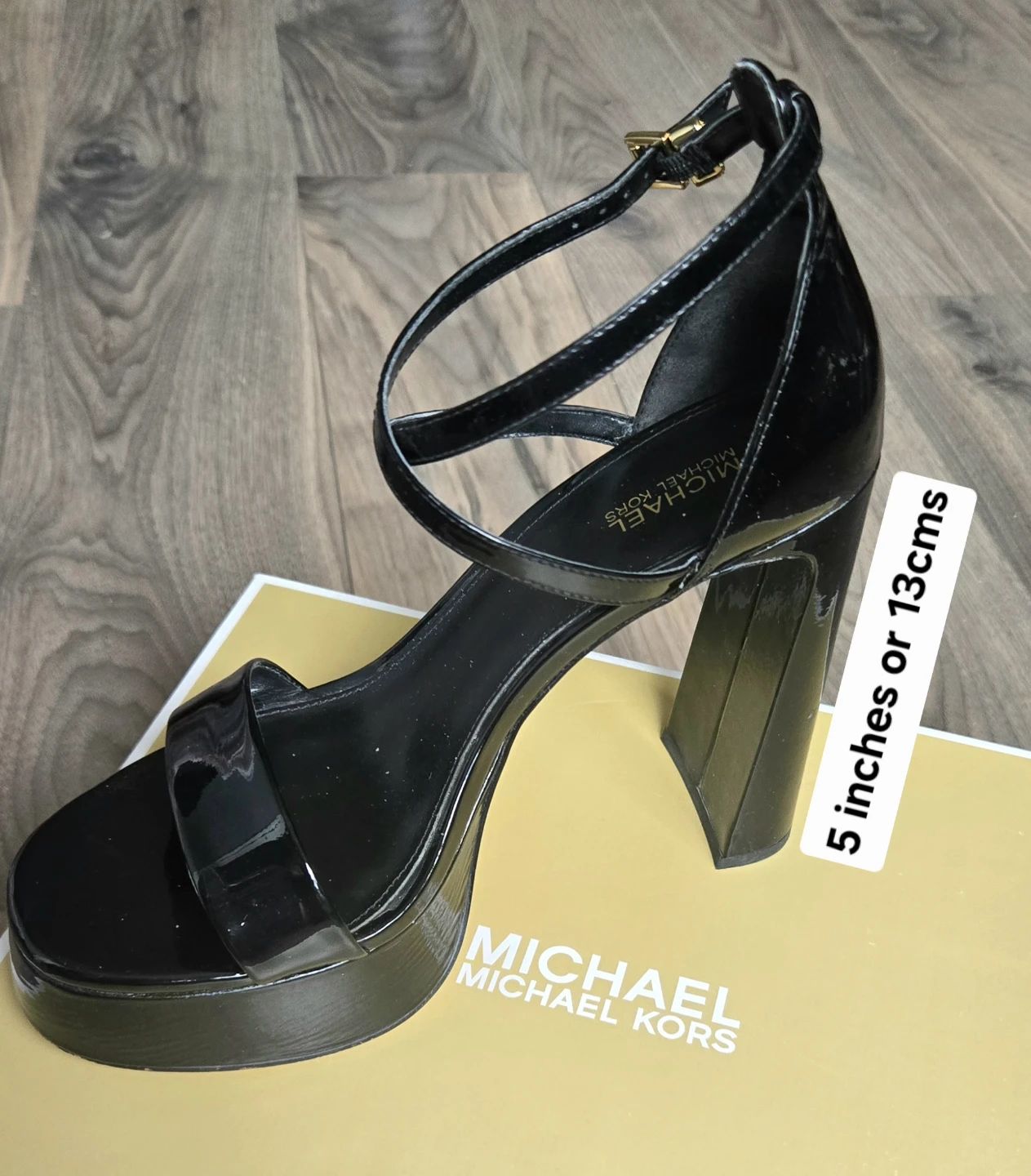 Michael Kors black shoes sz 7 - photo 2