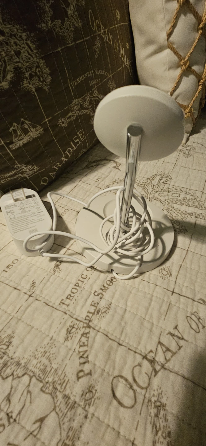 Belkin BOOST CHARGE Pro 2-in-1 Wireless Charger - photo 2