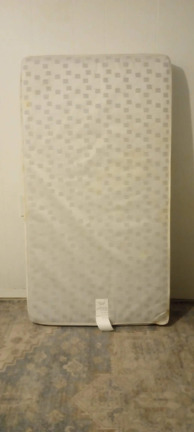 Wooden Baby Crib with Mattress - photo 2