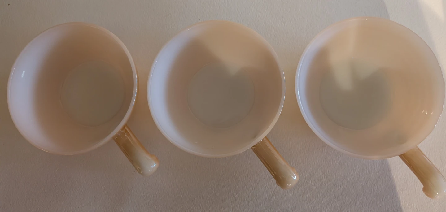 Vintage Fire King Beehive Peach Bowls - photo 2
