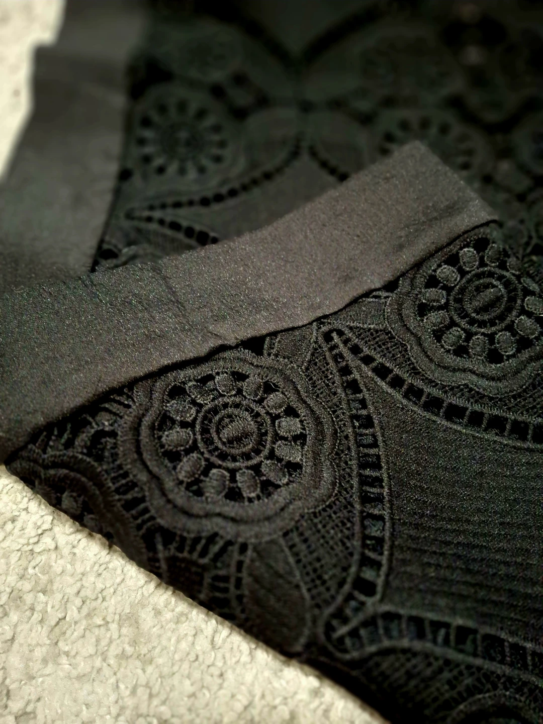 Black Lace Dress - photo 3