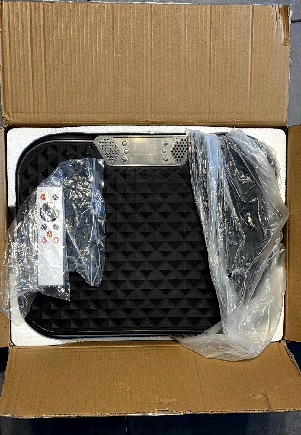 Homepoweron vibration plate excersie machine - photo 2