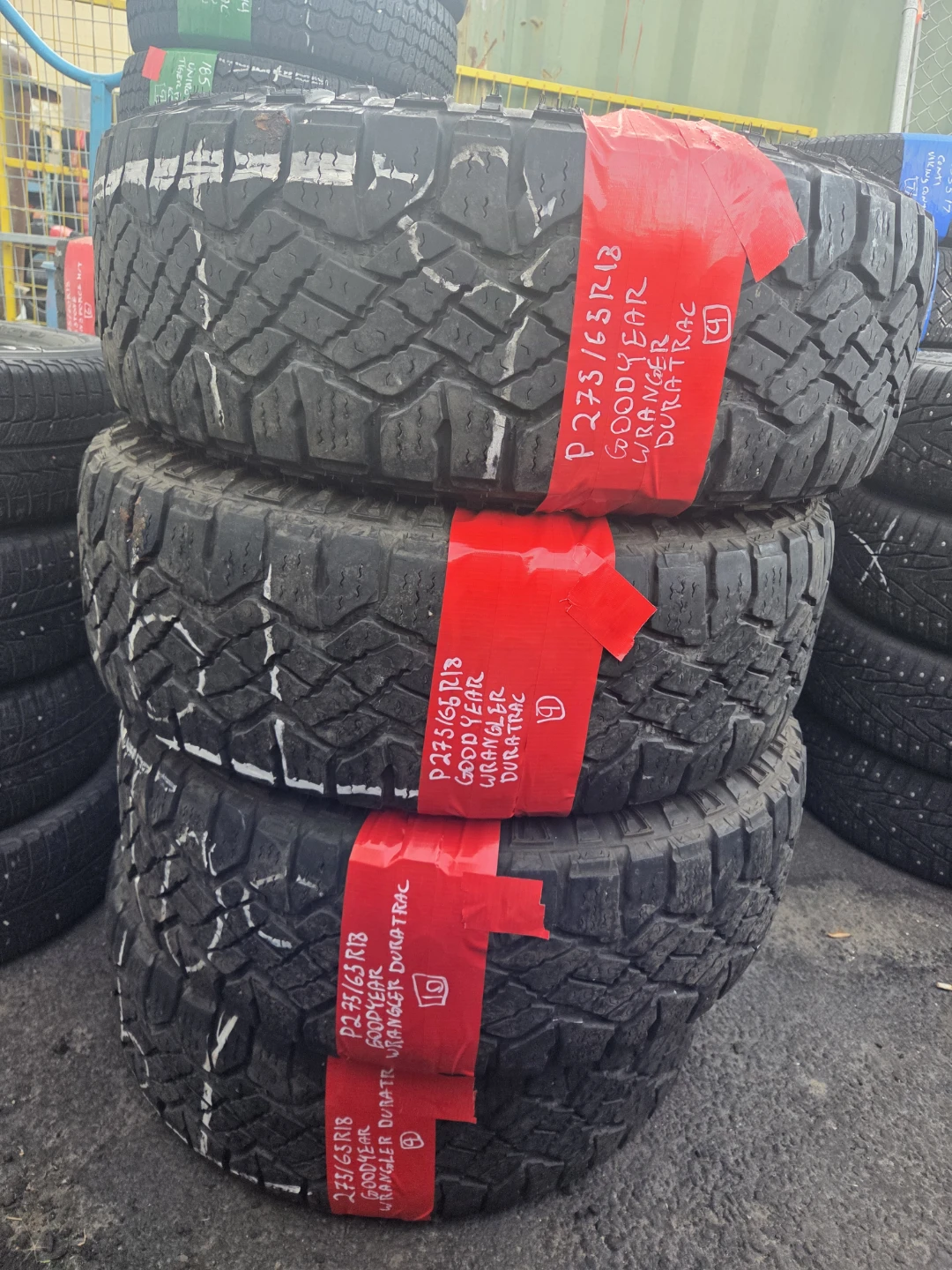 Goodyear Wrangler Duratrac Tires P275/65R18