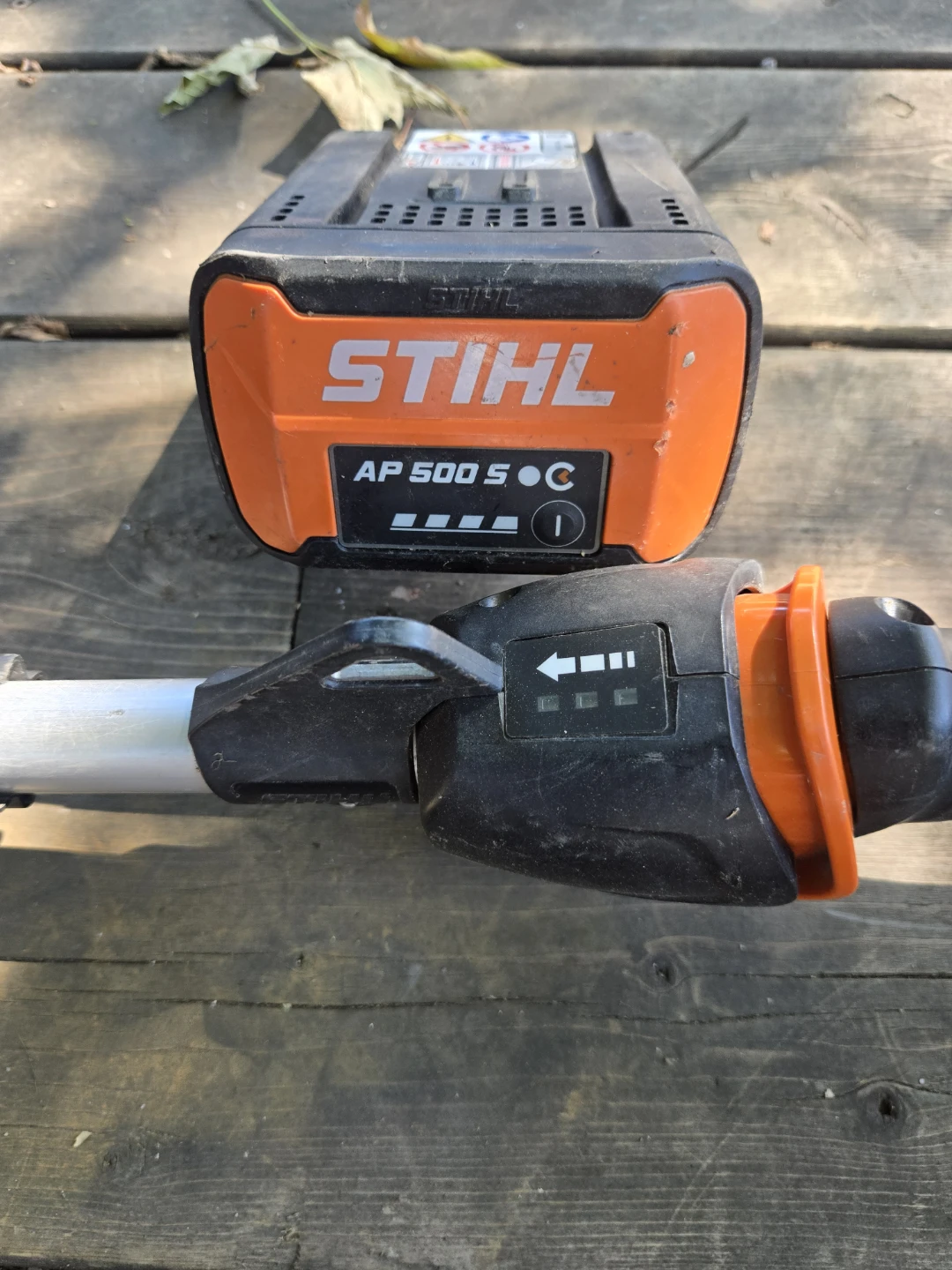 Stihl KMA 135 R Hedge Trimmer with Battery - photo 4