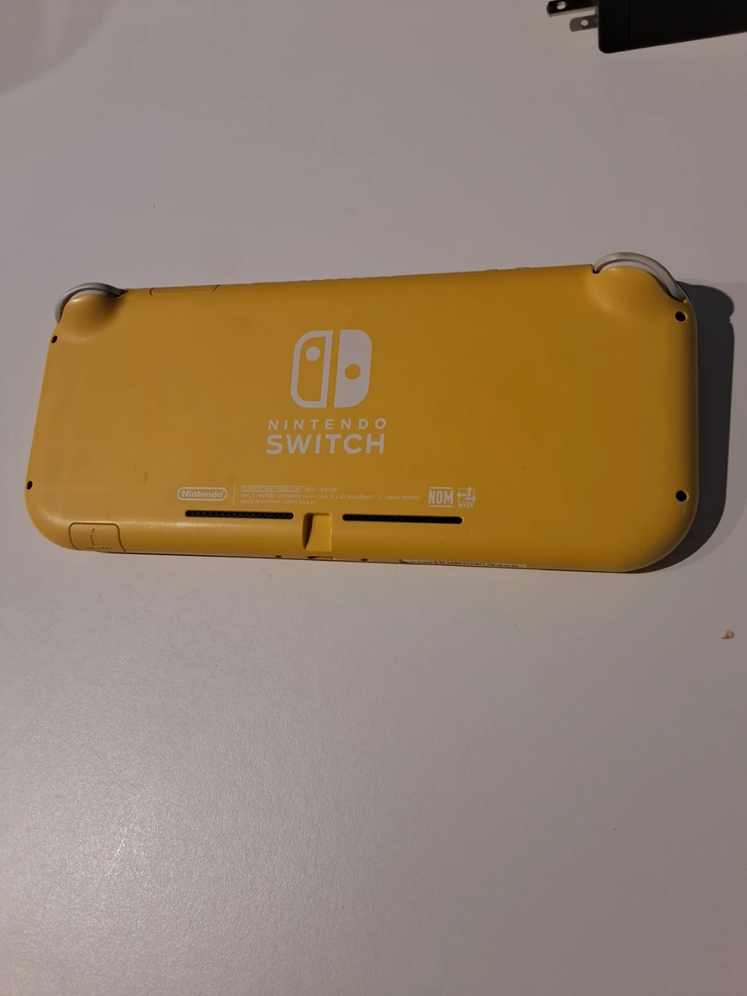 Nintendo Switch Lite Yellow with Protective Case - photo 3