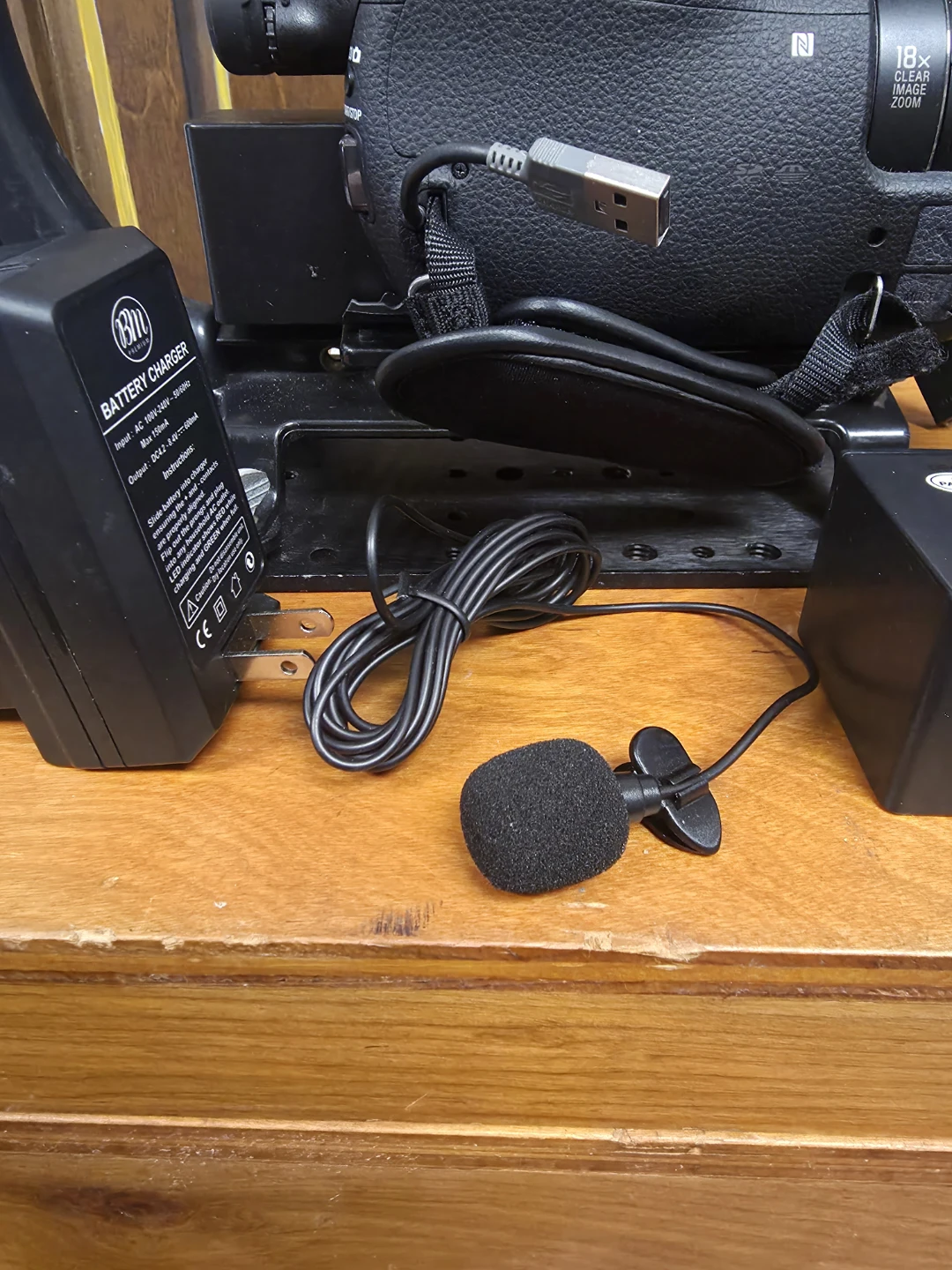 Sony Ax100 4K Camcorder combo packa - photo 4