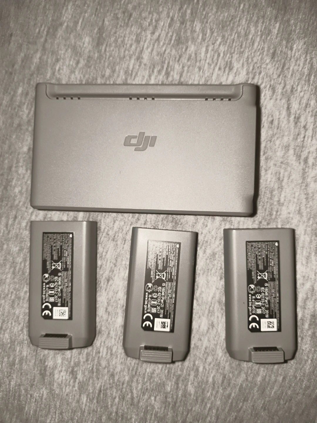 DJI Mini 2 Two-Way Charging Hub and Three Batteries