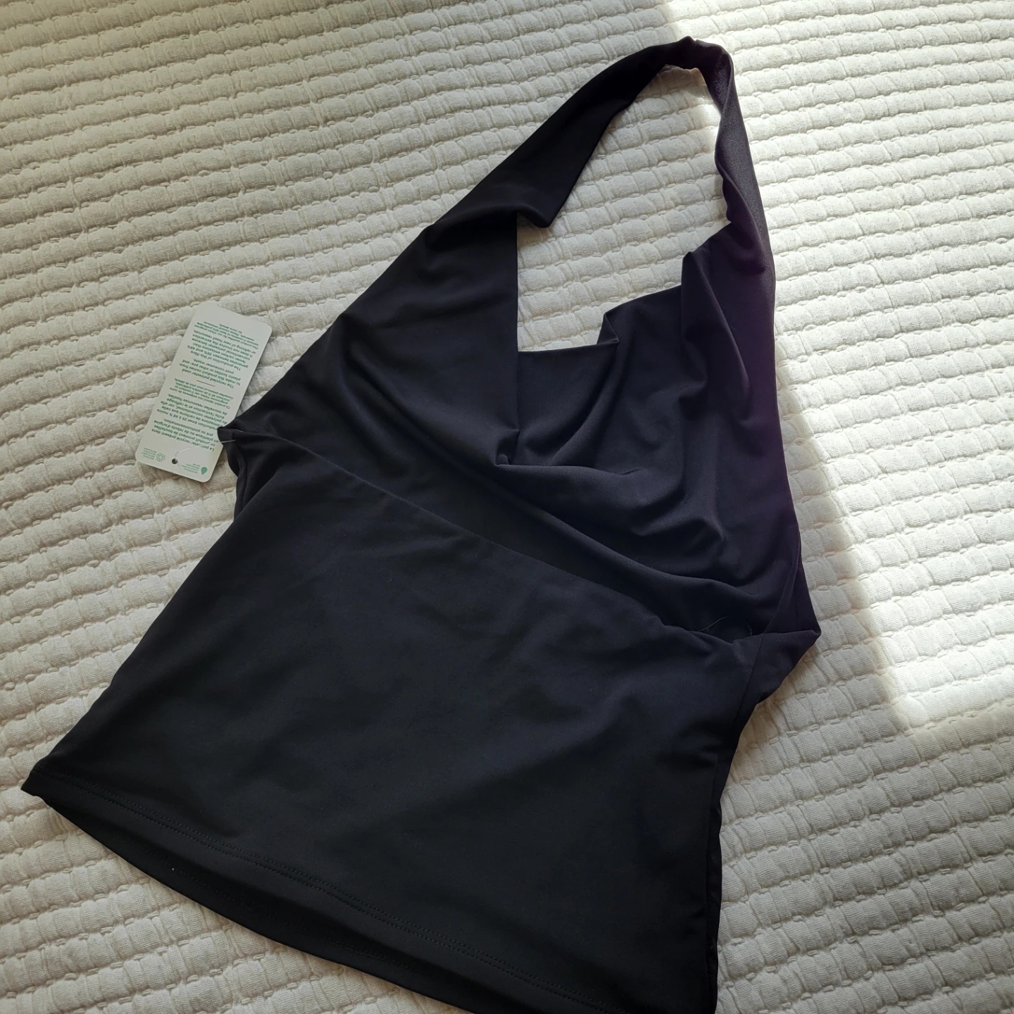 BNWT halter top - photo 5