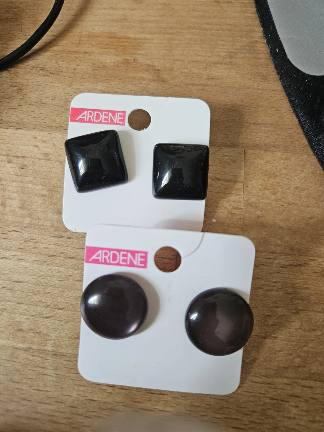 New Ardene Black Stud Earrings Set