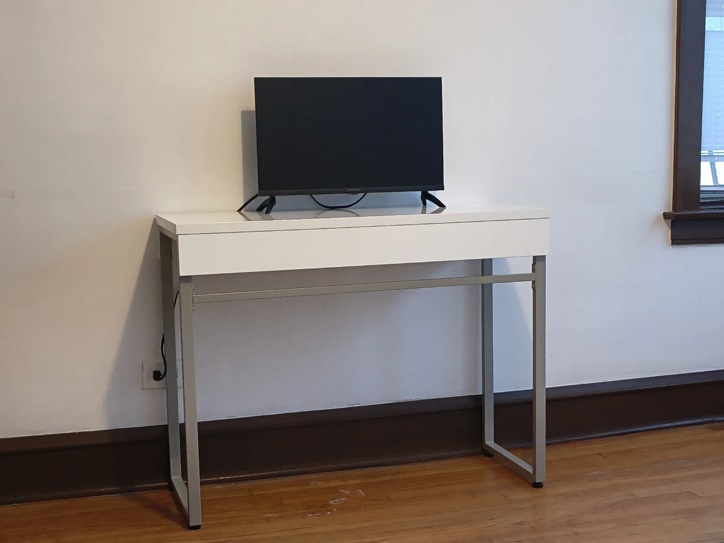 White Console Table with Drawer