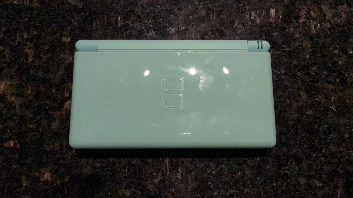 Nintendo DS Lite - photo 2