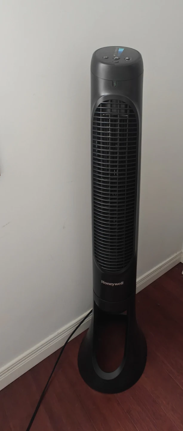 Honeywell QuietSet 5 Whole Room 40-inch Tower Fan - photo 3