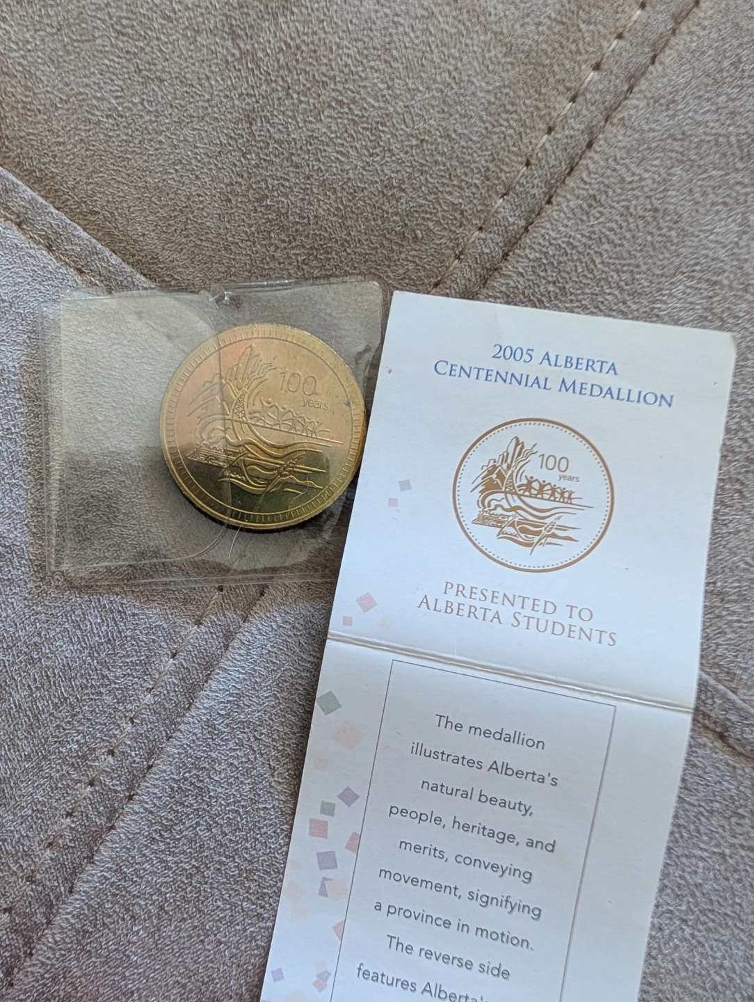 2005 Alberta Centennial Medallion - photo 3