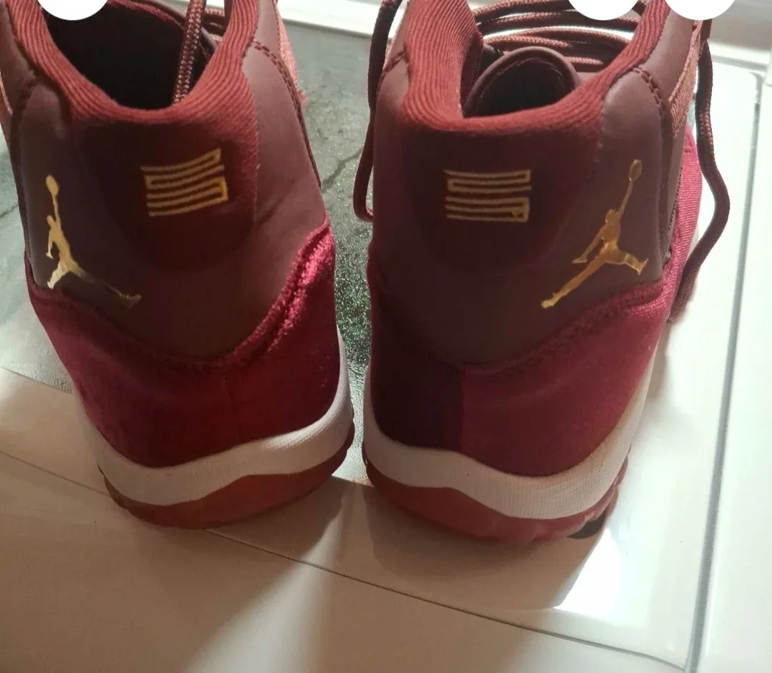 Jordans - photo 3