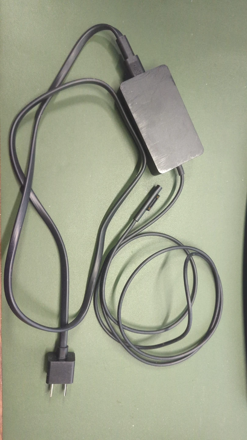 Microsoft Surface 65w Power Adapter Model 2062