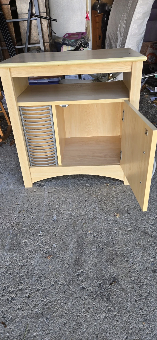 Small Wood-Look bedside table - photo 2