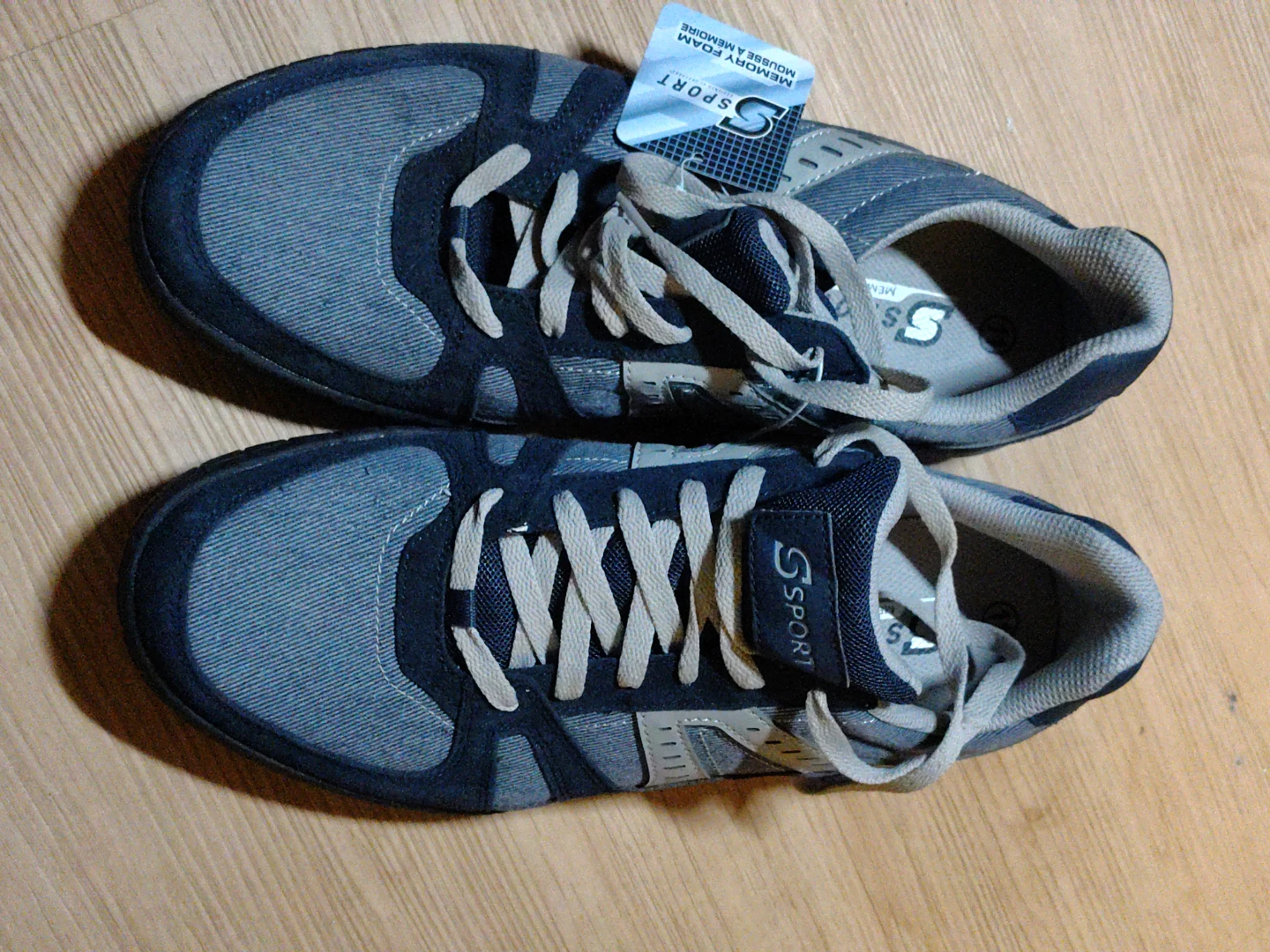 Assorted Men's Footwear Bundle (4) - photo 5