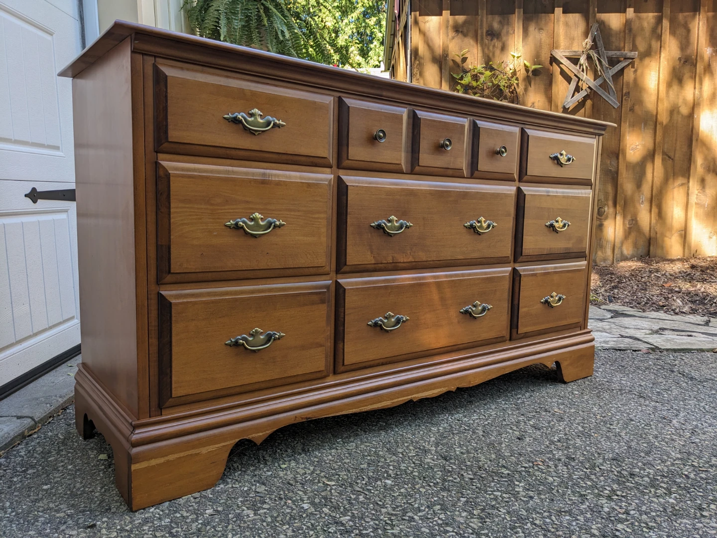 Vilas 9 Drawer in Solid Maple w/ Mirror - photo 2
