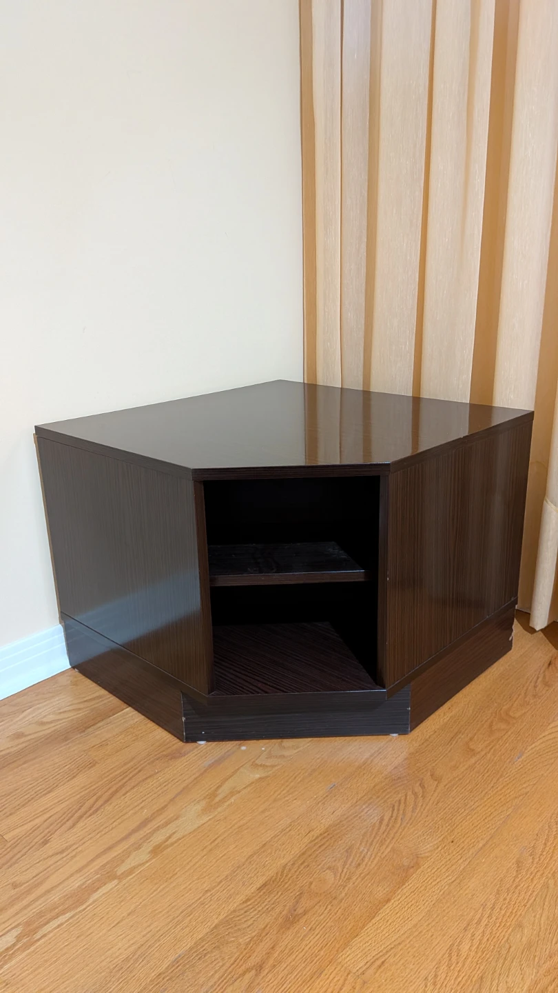 Dark Brown Corner stand