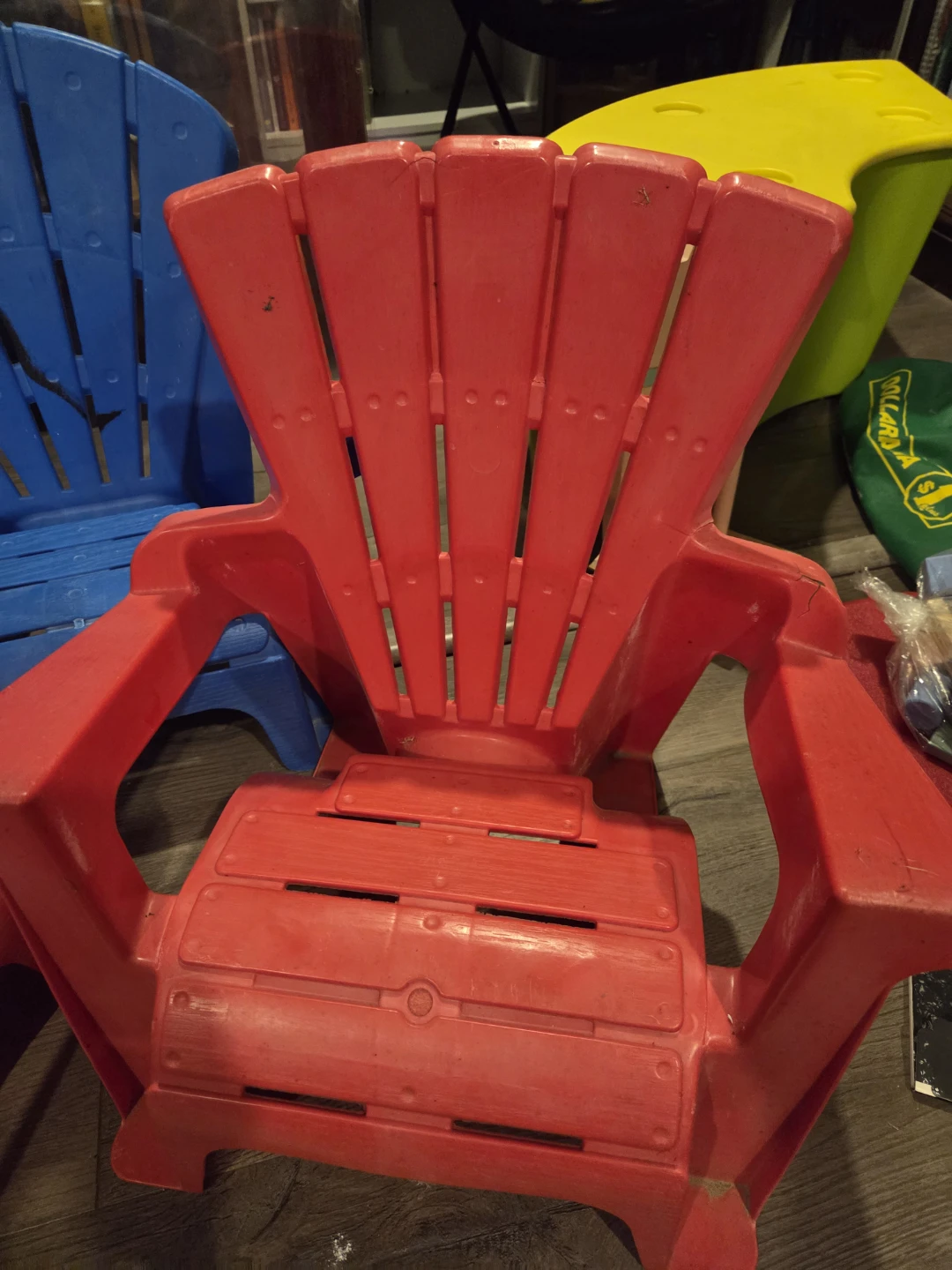 Little Tikes plastic kids chairs (set of 3) - photo 3