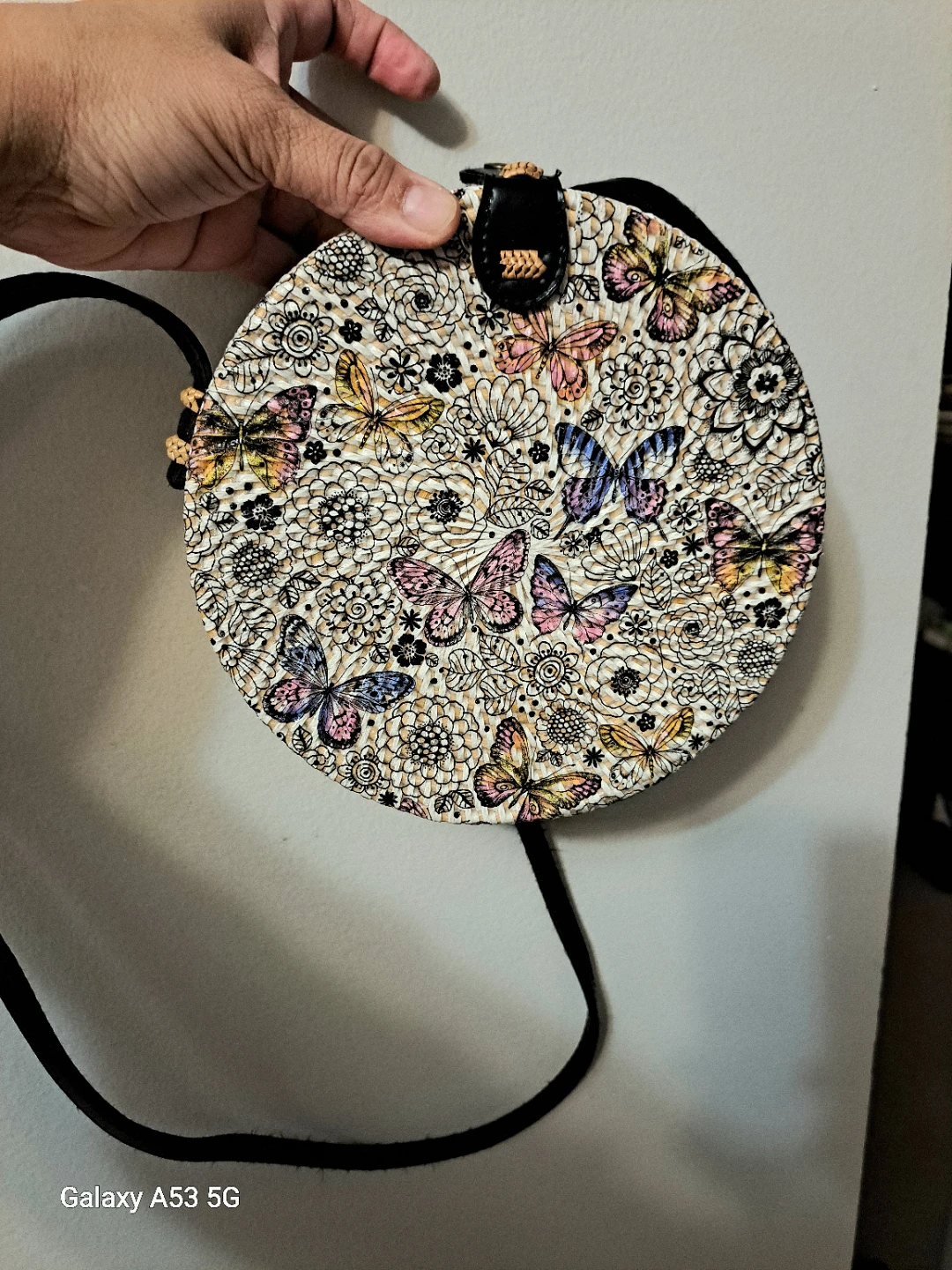Round Woven Crossbody Bags - photo 4