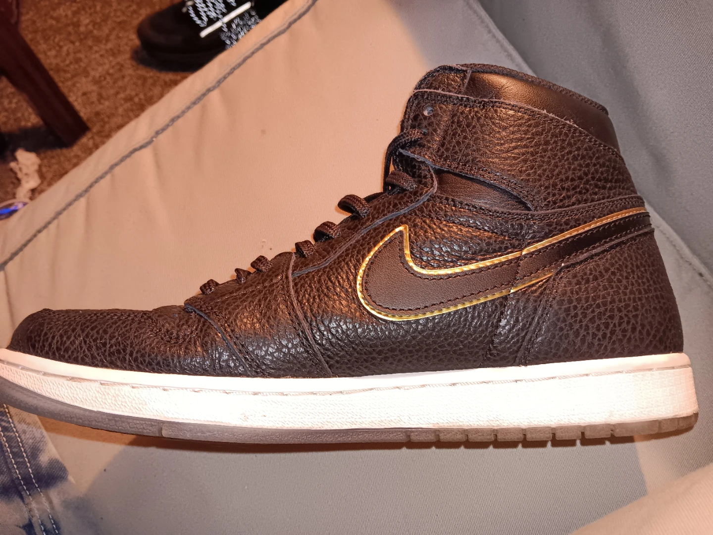 Nike Air Jordan 1 High Sneakers - photo 3