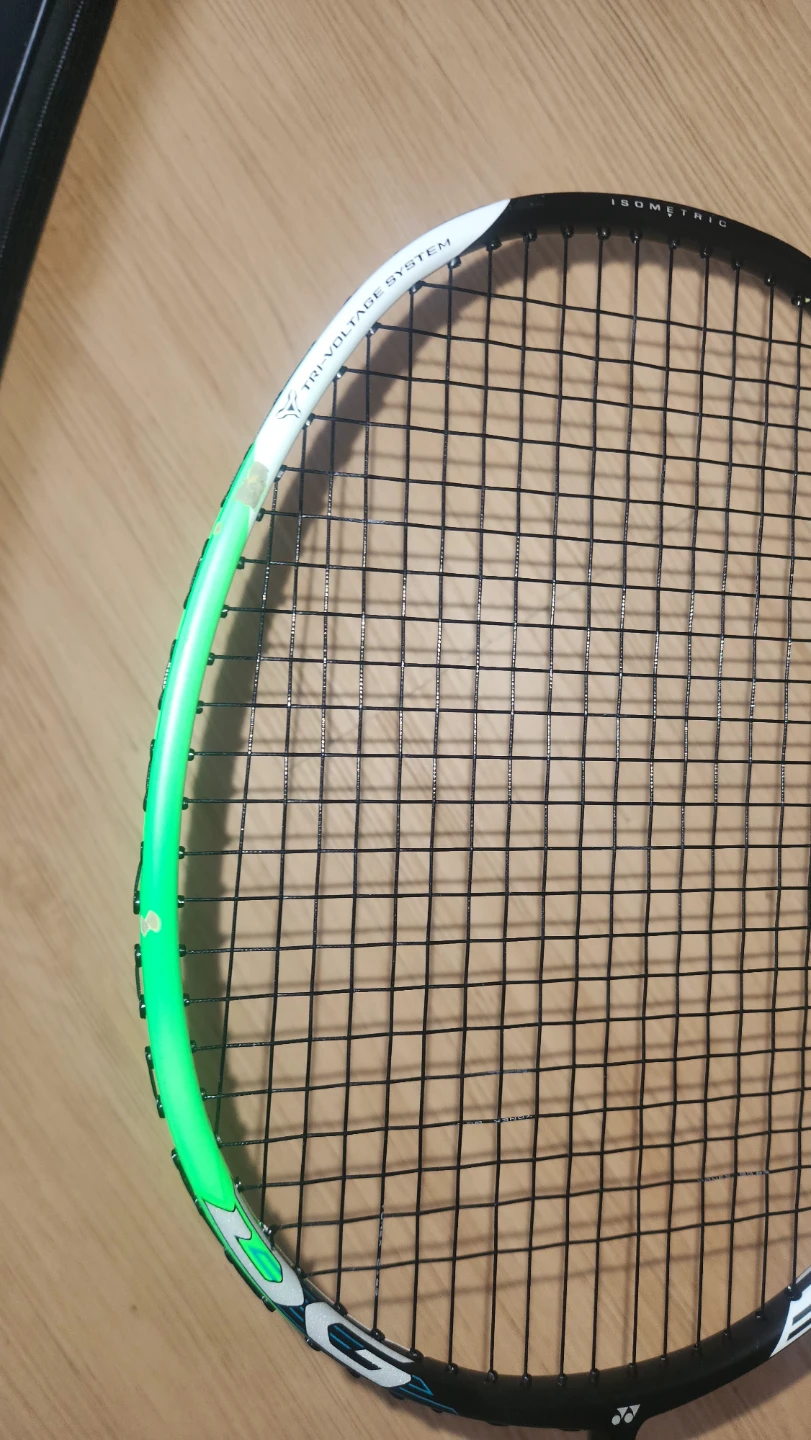 Yonex Voltric 7 DG and Head Helix Rackets combo - photo 3