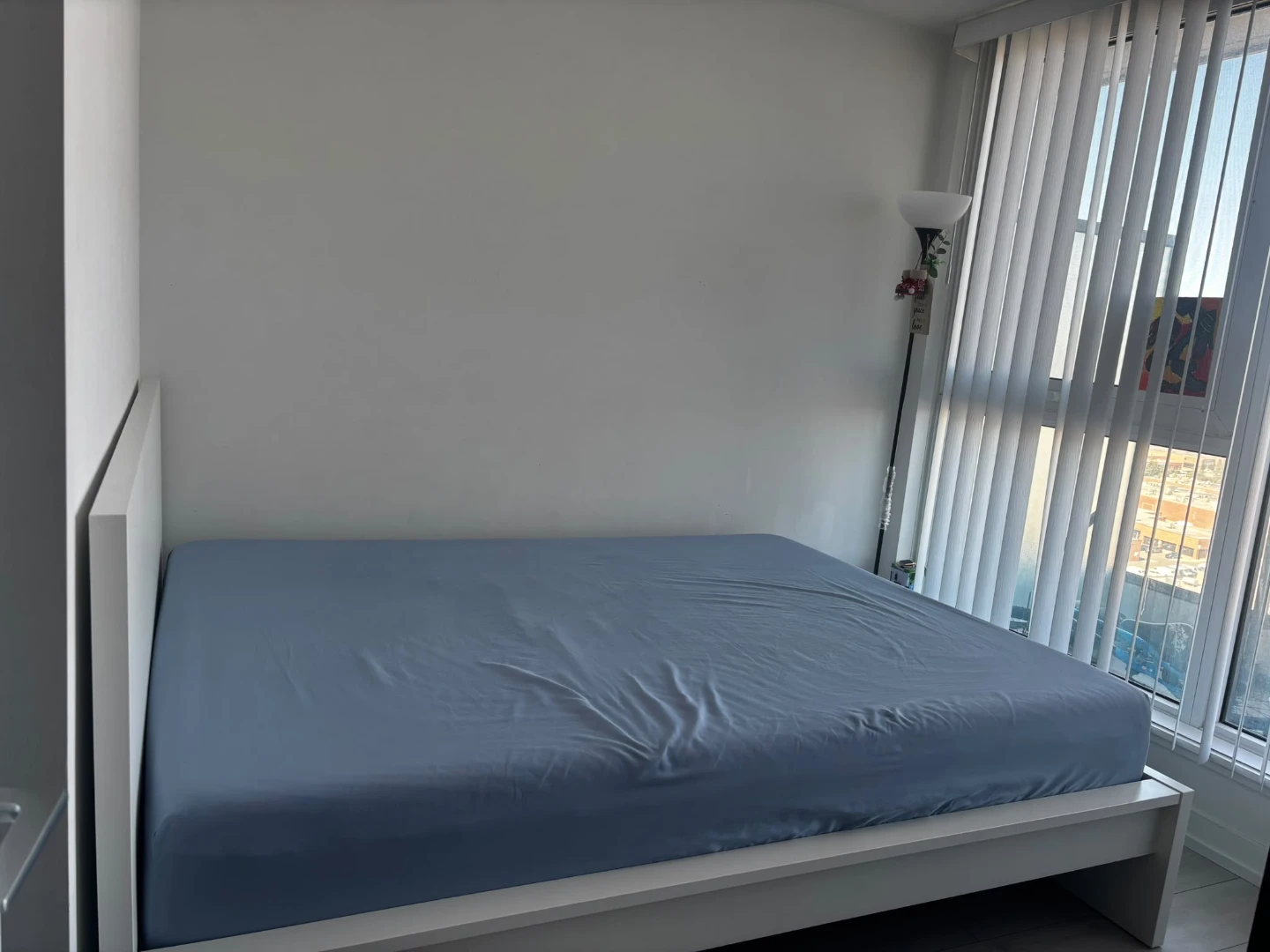 IKEA- MALM ( Bed Frame) + Matress (Queen size) - photo 3