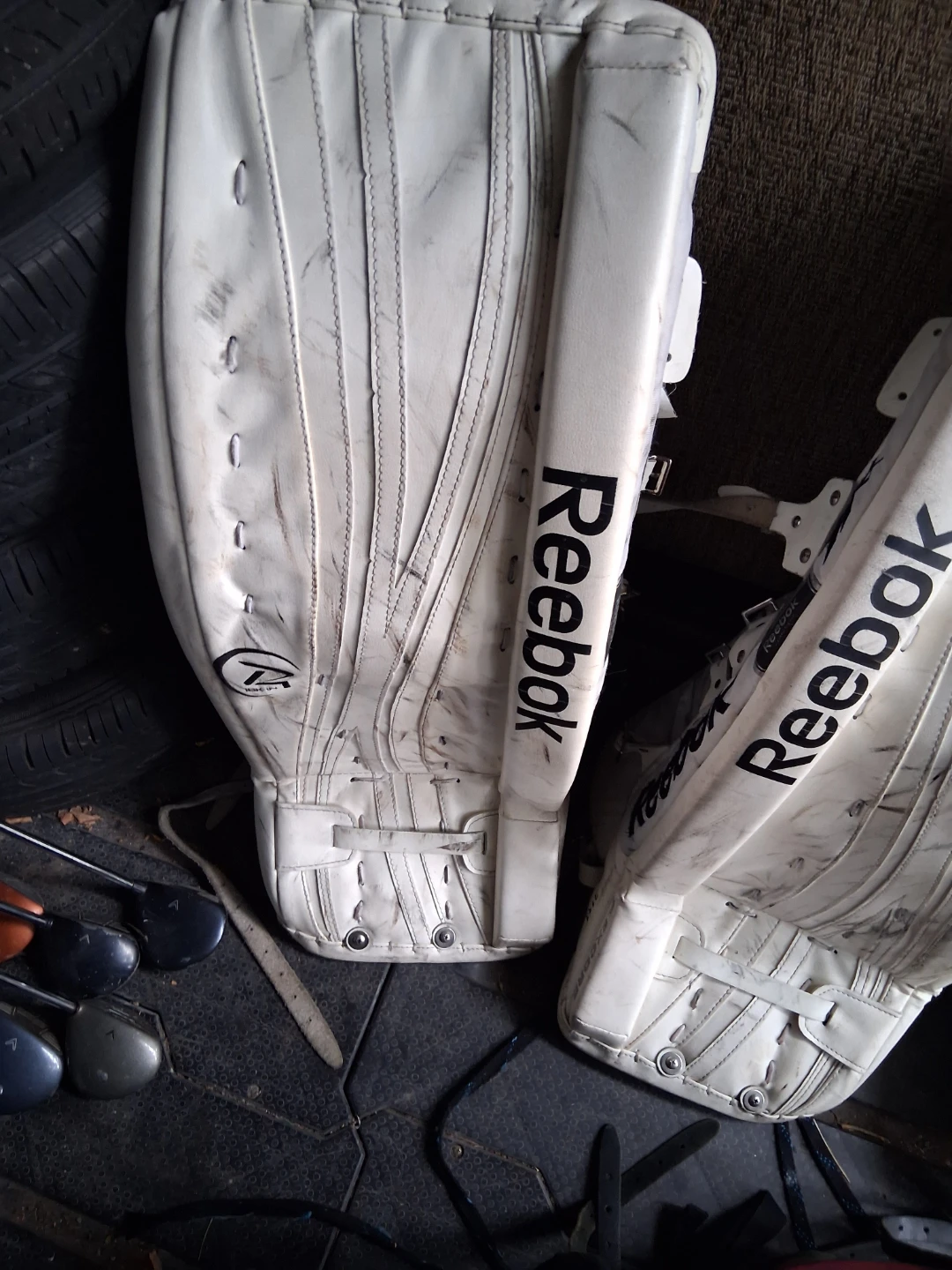 Goalie pads - photo 4