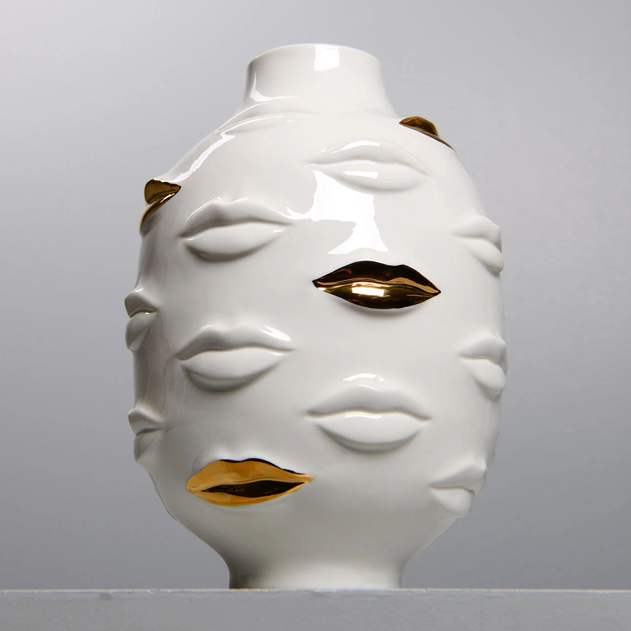 JONATHAN ADLERGilded Muse Gala Round Porcelain Vase