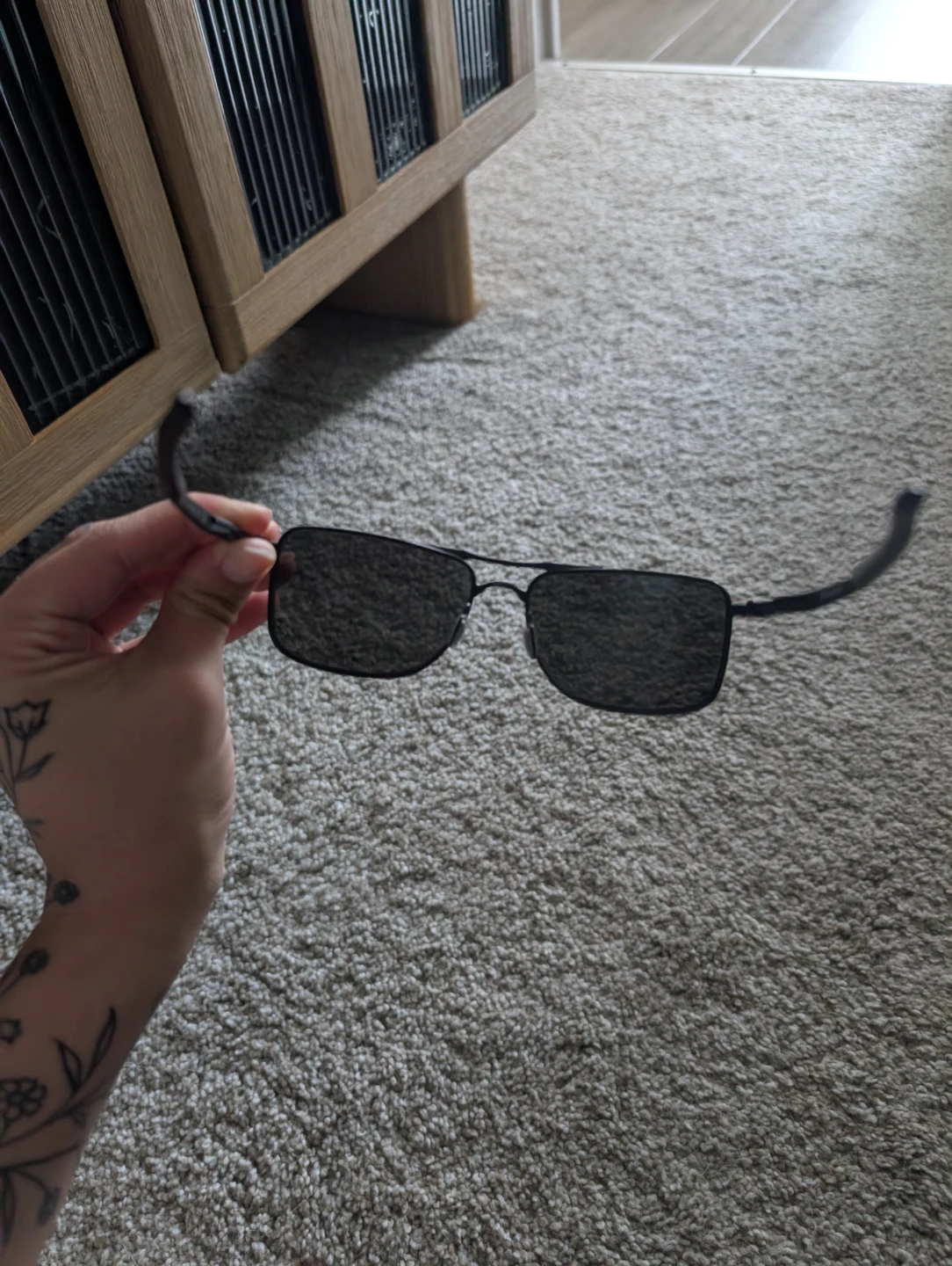 Oakley Sunglasses Matte Black Grey Lenses - photo 2