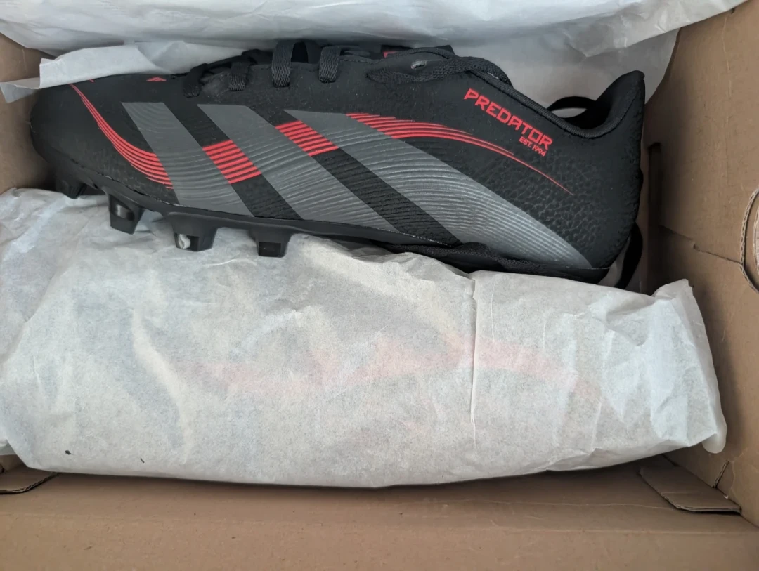 Adidas Predator Club FG/MG Football Soccer Cleats Size 6