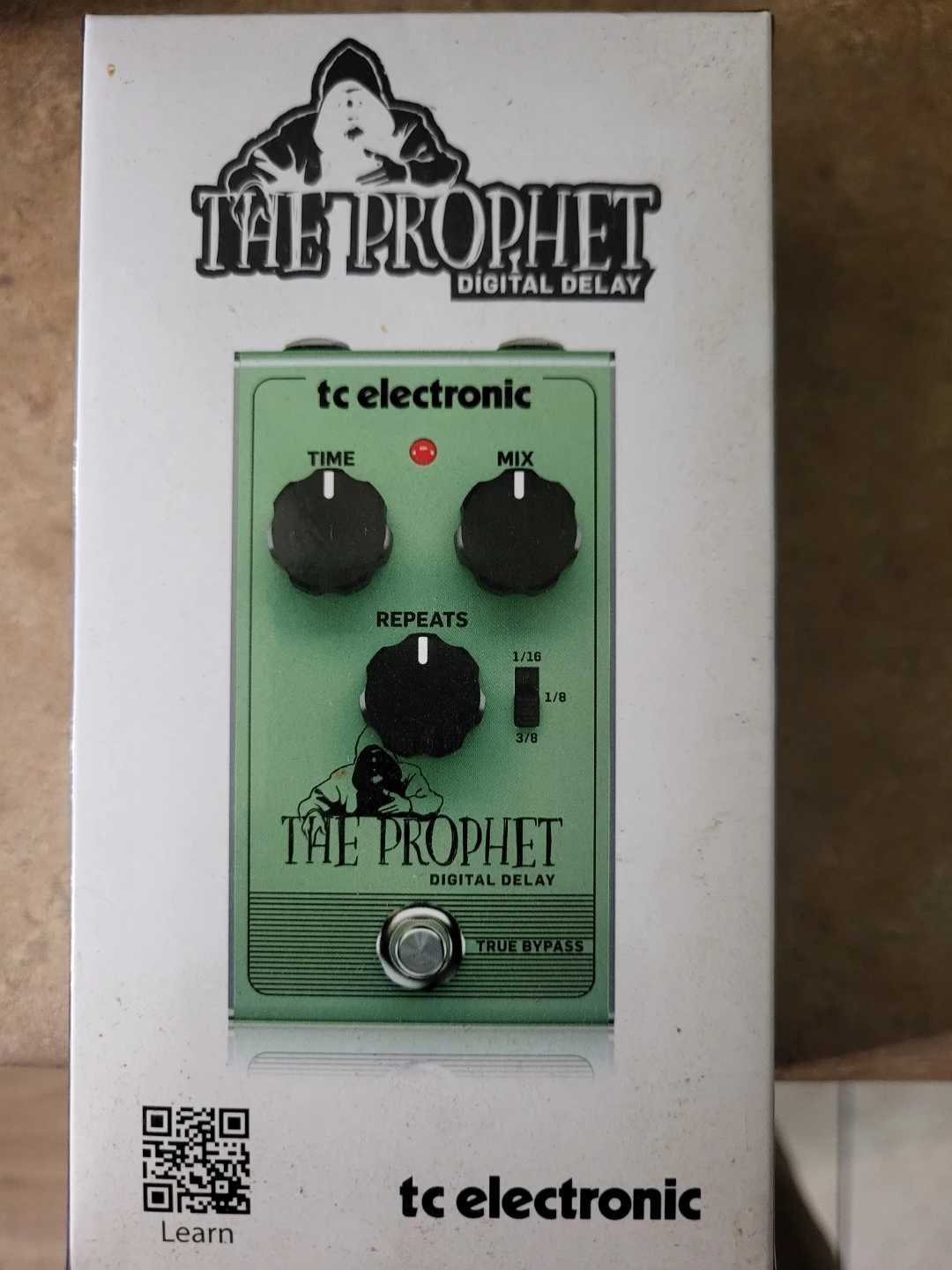 Donner Looper and TC Electronic The Prophet Delay Pedals